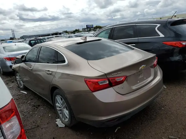 1G1ZD5ST5JF118942 2018 CHEVROLET MALIBU - Image 2
