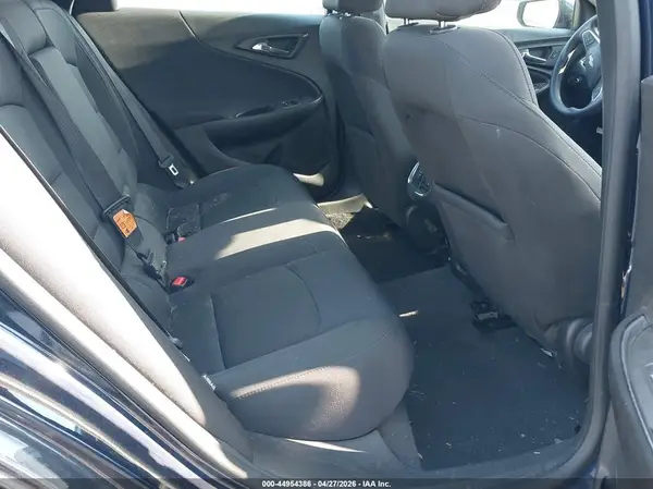 1G1ZD5ST5JF122327 2018 CHEVROLET MALIBU - Image 8