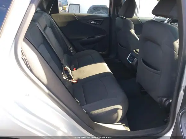 1G1ZD5ST5JF124773 2018 CHEVROLET MALIBU - Image 8