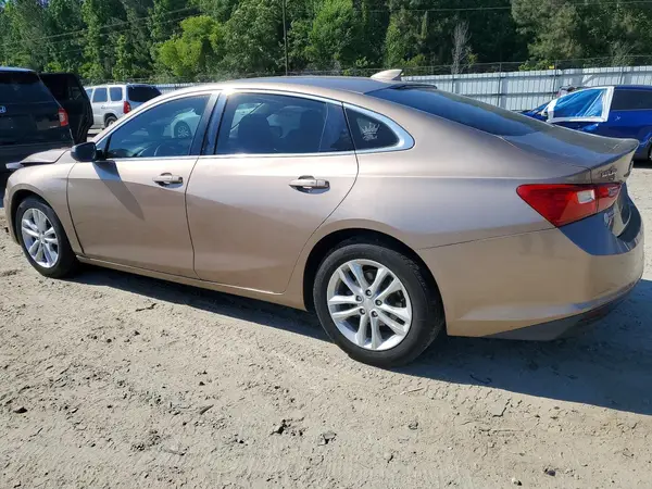 1G1ZD5ST5JF126006 2018 CHEVROLET MALIBU - Image 2