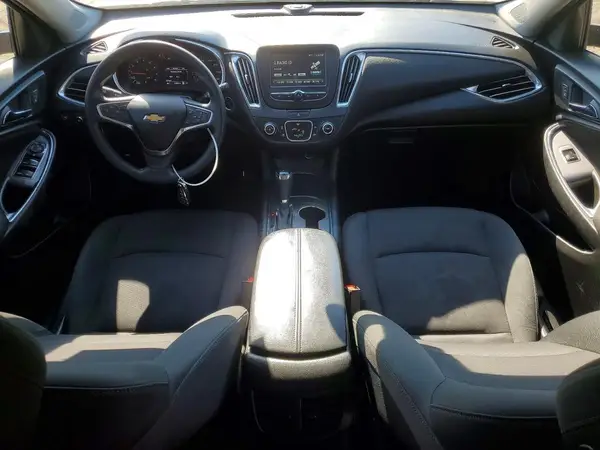 1G1ZD5ST5JF126006 2018 CHEVROLET MALIBU - Image 8