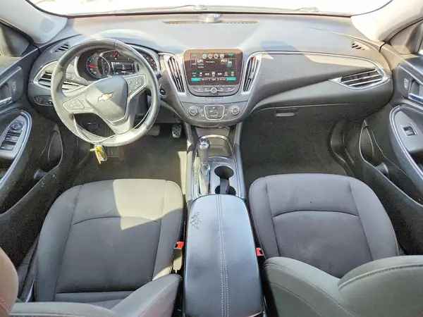 1G1ZD5ST5JF128743 2018 CHEVROLET MALIBU - Image 8