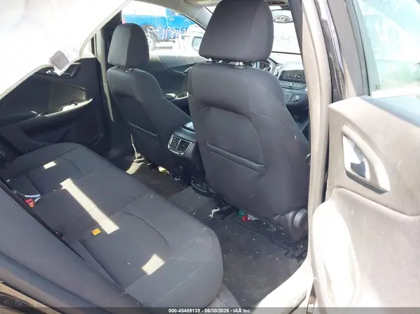1G1ZD5ST5JF130847 2018 CHEVROLET MALIBU - Image 8