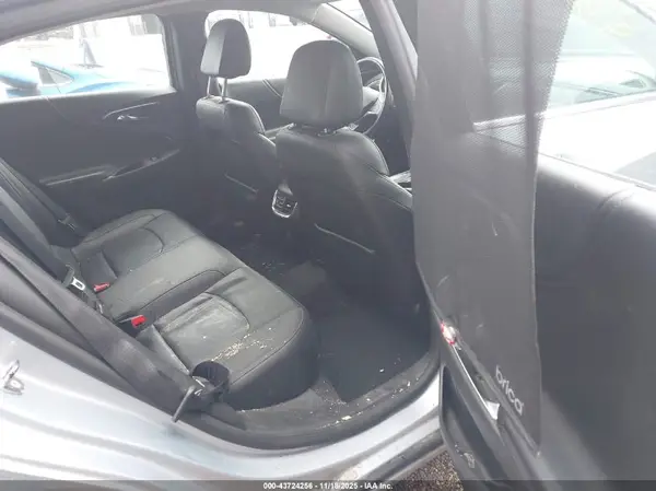 1G1ZD5ST5JF134106 2018 CHEVROLET MALIBU - Image 8
