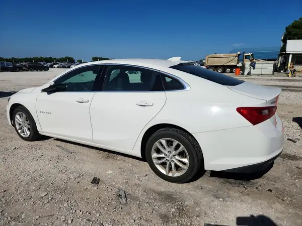1G1ZD5ST5JF134266 2018 CHEVROLET MALIBU - Image 2