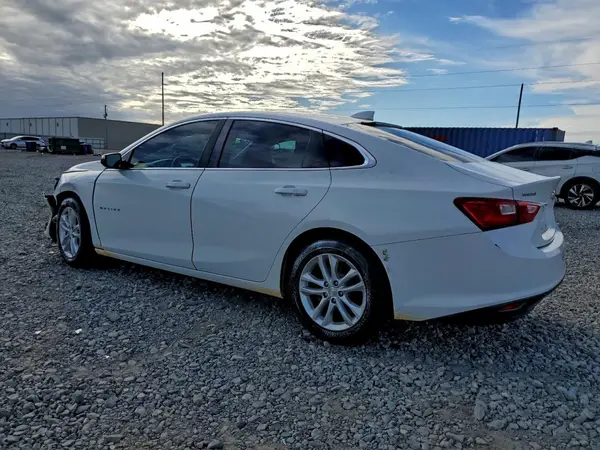 1G1ZD5ST5JF134946 2018 CHEVROLET MALIBU - Image 2