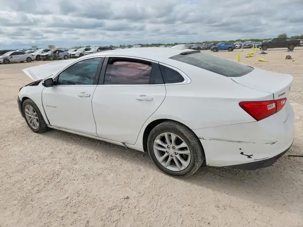 1G1ZD5ST5JF137670 2018 CHEVROLET MALIBU - Image 2