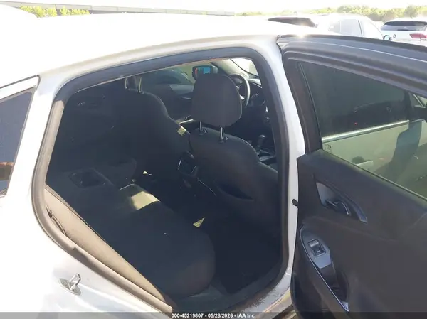 1G1ZD5ST5JF139886 2018 CHEVROLET MALIBU - Image 8
