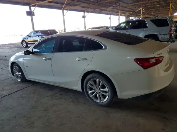 1G1ZD5ST5JF140763 2018 CHEVROLET MALIBU - Image 2