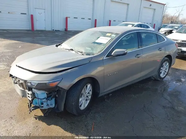 1G1ZD5ST5JF144344 2018 CHEVROLET MALIBU - Image 2