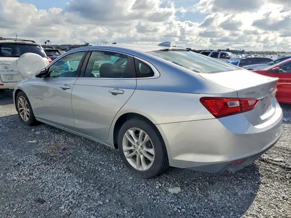 1G1ZD5ST5JF146093 2018 CHEVROLET MALIBU - Image 2