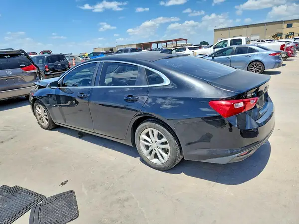 1G1ZD5ST5JF148278 2018 CHEVROLET MALIBU - Image 2