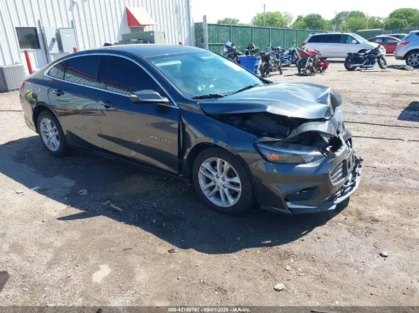 1G1ZD5ST5JF150192 2018 CHEVROLET MALIBU - Image 1