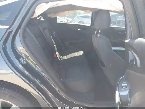 1G1ZD5ST5JF150192 2018 CHEVROLET MALIBU - Image 8