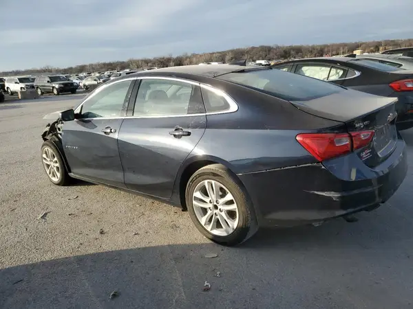 1G1ZD5ST5JF152668 2018 CHEVROLET MALIBU - Image 2