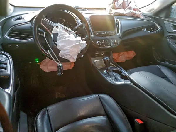 1G1ZD5ST5JF155912 2018 CHEVROLET MALIBU - Image 8