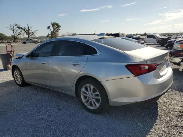 1G1ZD5ST5JF158292 2018 CHEVROLET MALIBU - Image 2