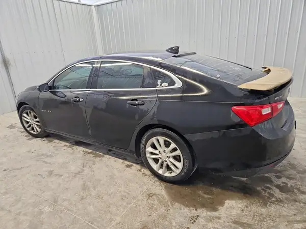 1G1ZD5ST5JF160172 2018 CHEVROLET MALIBU - Image 2