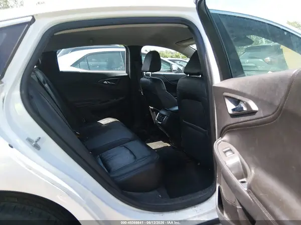 1G1ZD5ST5JF160785 2018 CHEVROLET MALIBU - Image 8