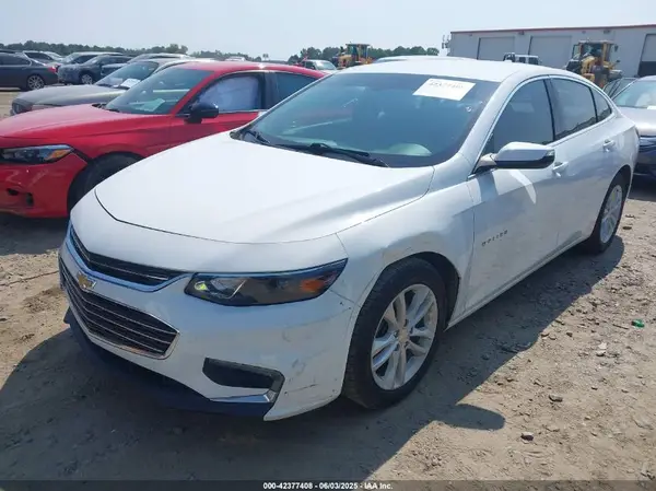 1G1ZD5ST5JF162262 2018 CHEVROLET MALIBU - Image 2