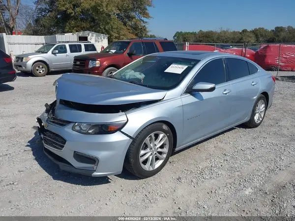 1G1ZD5ST5JF167154 2018 CHEVROLET MALIBU - Image 2