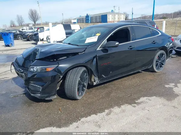 1G1ZD5ST5JF168711 2018 CHEVROLET MALIBU - Image 2
