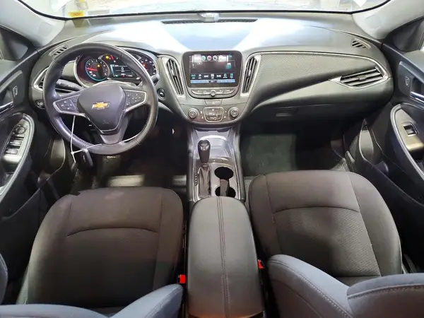 1G1ZD5ST5JF178008 2018 CHEVROLET MALIBU - Image 8