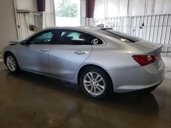 1G1ZD5ST5JF178879 2018 CHEVROLET MALIBU - Image 2