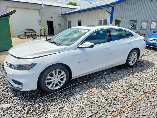 1G1ZD5ST5JF178932 2018 CHEVROLET MALIBU - Image 1