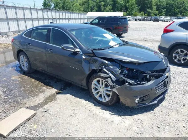 1G1ZD5ST5JF179045 2018 CHEVROLET MALIBU - Image 1