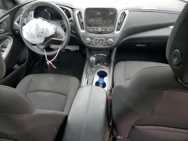 1G1ZD5ST5JF179157 2018 CHEVROLET MALIBU - Image 8