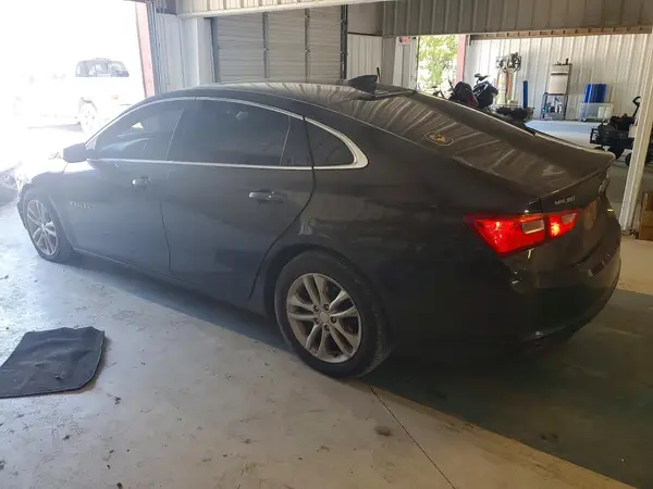 1G1ZD5ST5JF182737 2018 CHEVROLET MALIBU - Image 2