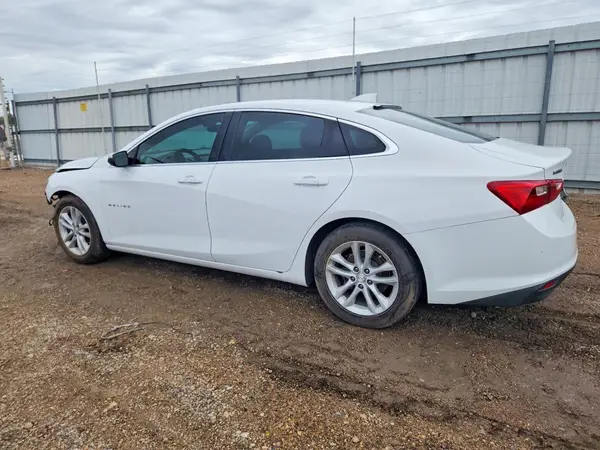 1G1ZD5ST5JF183175 2018 CHEVROLET MALIBU - Image 2