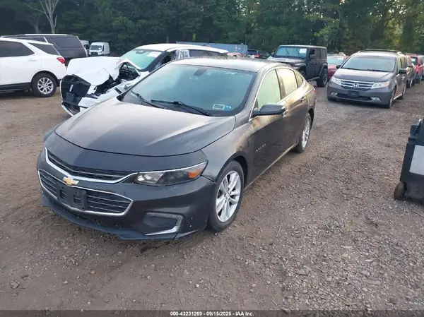 1G1ZD5ST5JF184097 2018 CHEVROLET MALIBU - Image 2