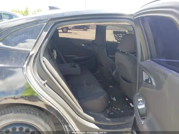1G1ZD5ST5JF186416 2018 CHEVROLET MALIBU - Image 8