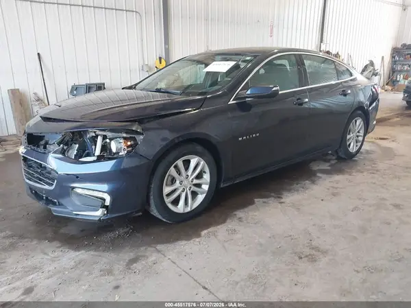 1G1ZD5ST5JF194676 2018 CHEVROLET MALIBU - Image 2
