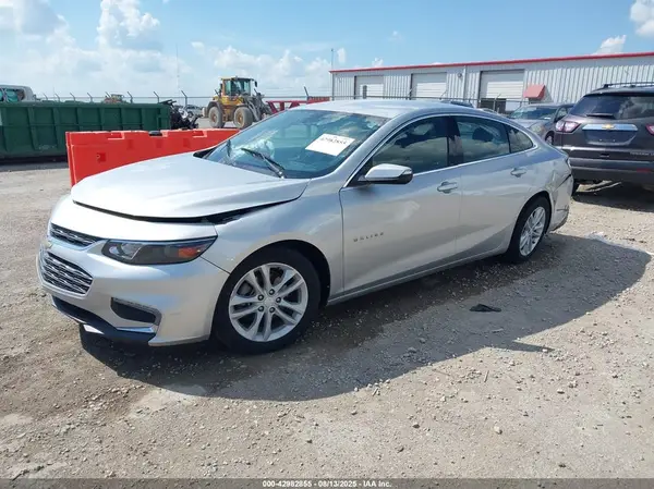 1G1ZD5ST5JF194919 2018 CHEVROLET MALIBU - Image 2