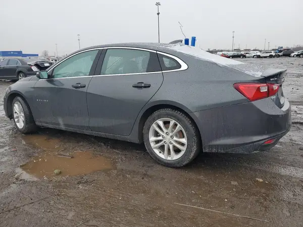 1G1ZD5ST5JF195519 2018 CHEVROLET MALIBU - Image 2