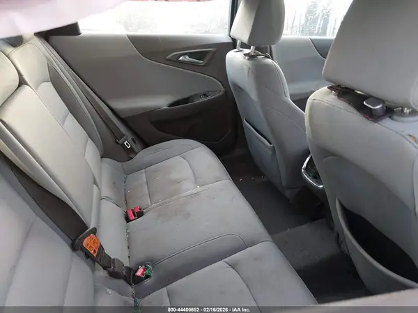 1G1ZD5ST5JF197318 2018 CHEVROLET MALIBU - Image 8