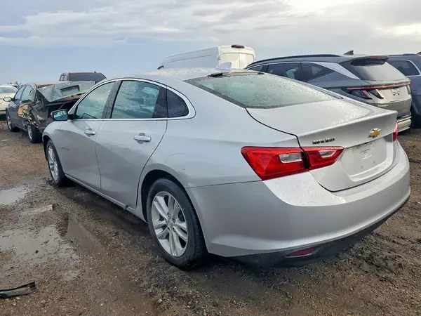 1G1ZD5ST5JF197898 2018 CHEVROLET MALIBU - Image 2