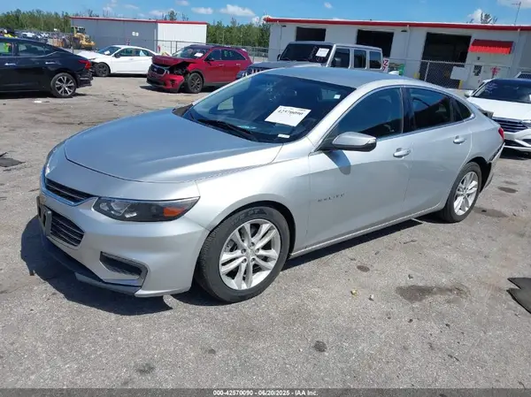 1G1ZD5ST5JF198467 2018 CHEVROLET MALIBU - Image 2