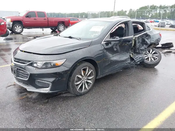 1G1ZD5ST5JF198727 2018 CHEVROLET MALIBU - Image 2