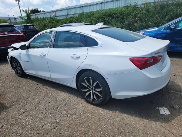 1G1ZD5ST5JF205014 2018 CHEVROLET MALIBU - Image 2