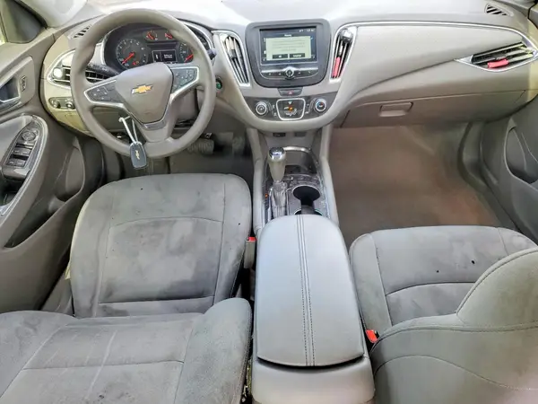 1G1ZD5ST5JF205112 2018 CHEVROLET MALIBU - Image 8
