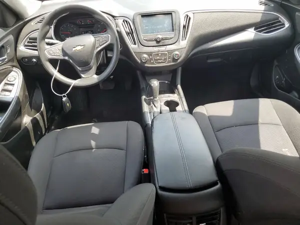 1G1ZD5ST5JF205787 2018 CHEVROLET MALIBU - Image 8