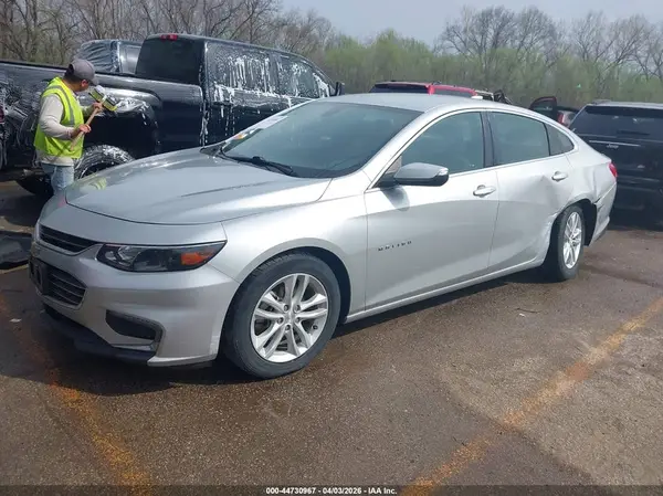 1G1ZD5ST5JF207149 2018 CHEVROLET MALIBU - Image 2