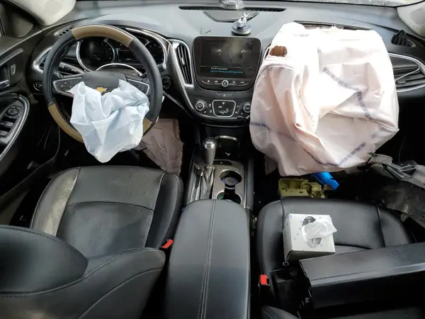 1G1ZD5ST5JF207314 2018 CHEVROLET MALIBU - Image 8