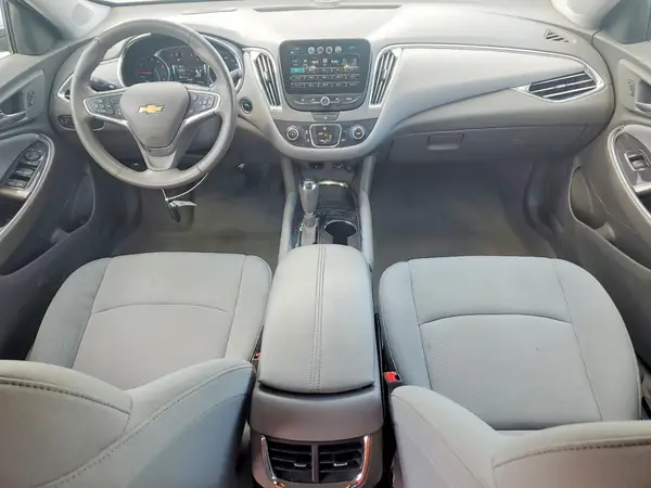 1G1ZD5ST5JF208009 2018 CHEVROLET MALIBU - Image 8