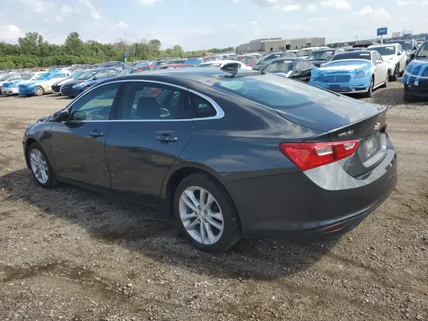 1G1ZD5ST5JF211878 2018 CHEVROLET MALIBU - Image 2