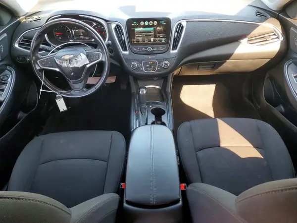 1G1ZD5ST5JF211895 2018 CHEVROLET MALIBU - Image 8